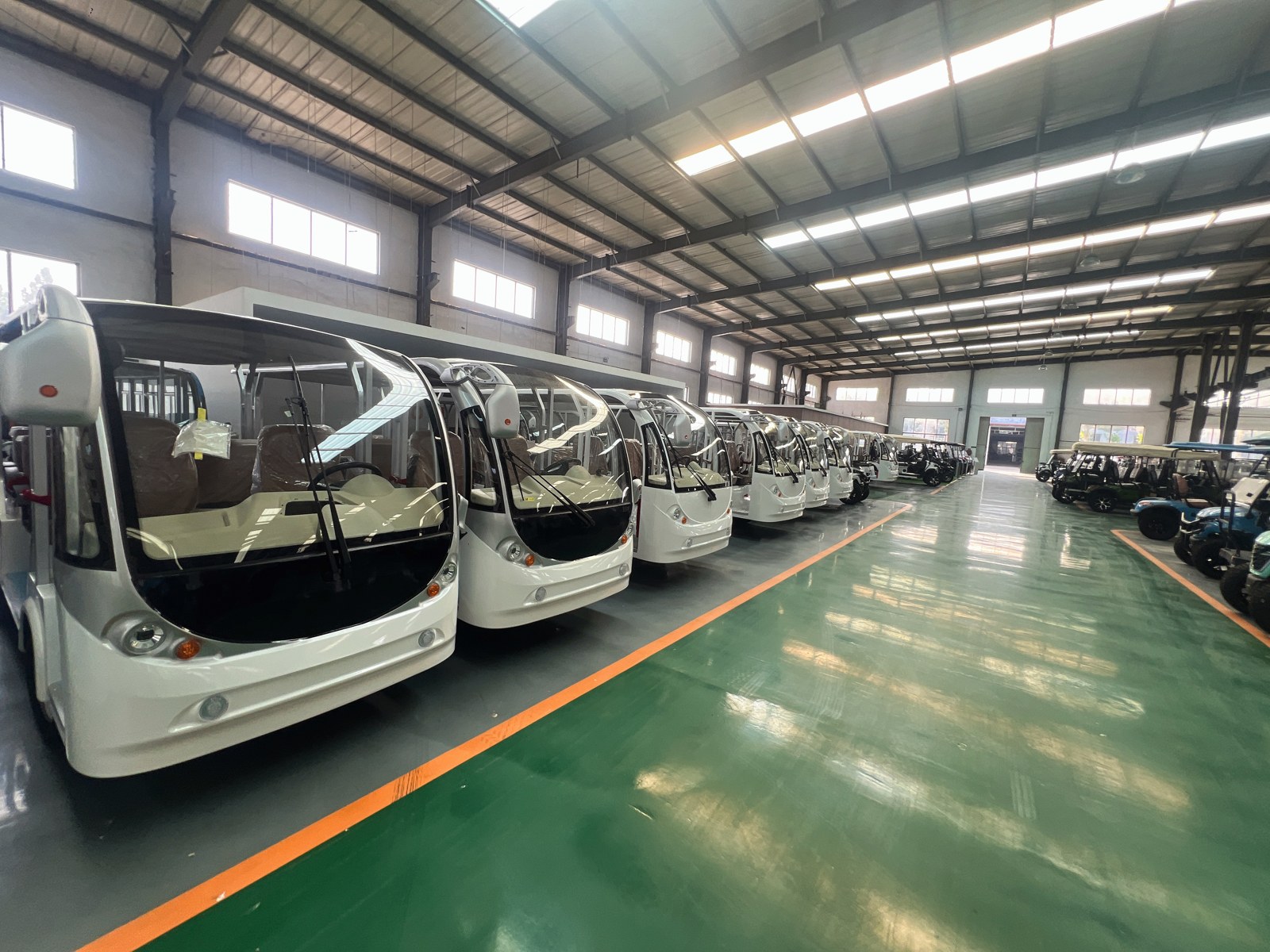 Golf carts in the production area shown in SUNRISTECH project materials